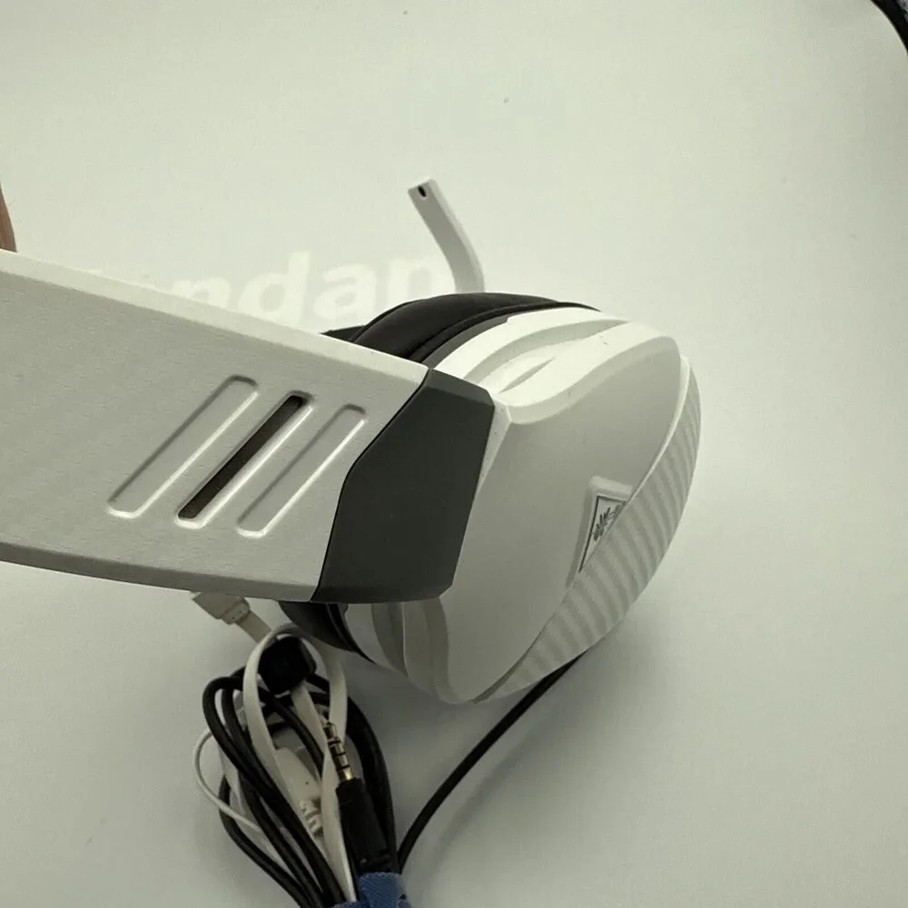 Turtle Beach Gaming Headset, White with Gray - Cables included